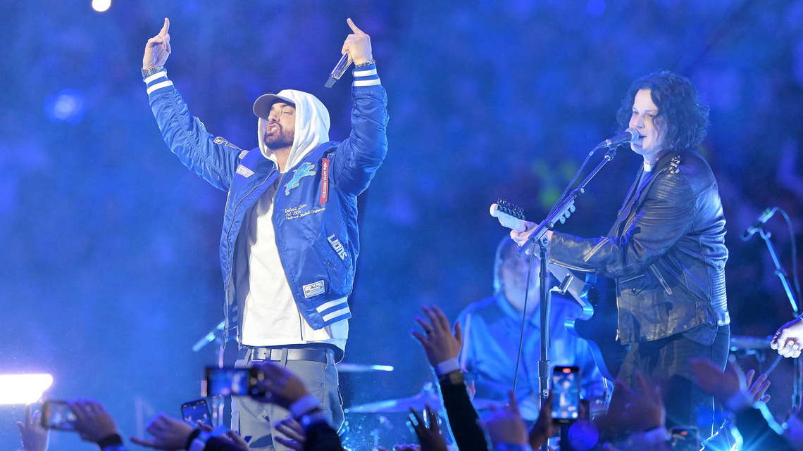 Eminem leaked tracks case nears plea deal in Detroit court 