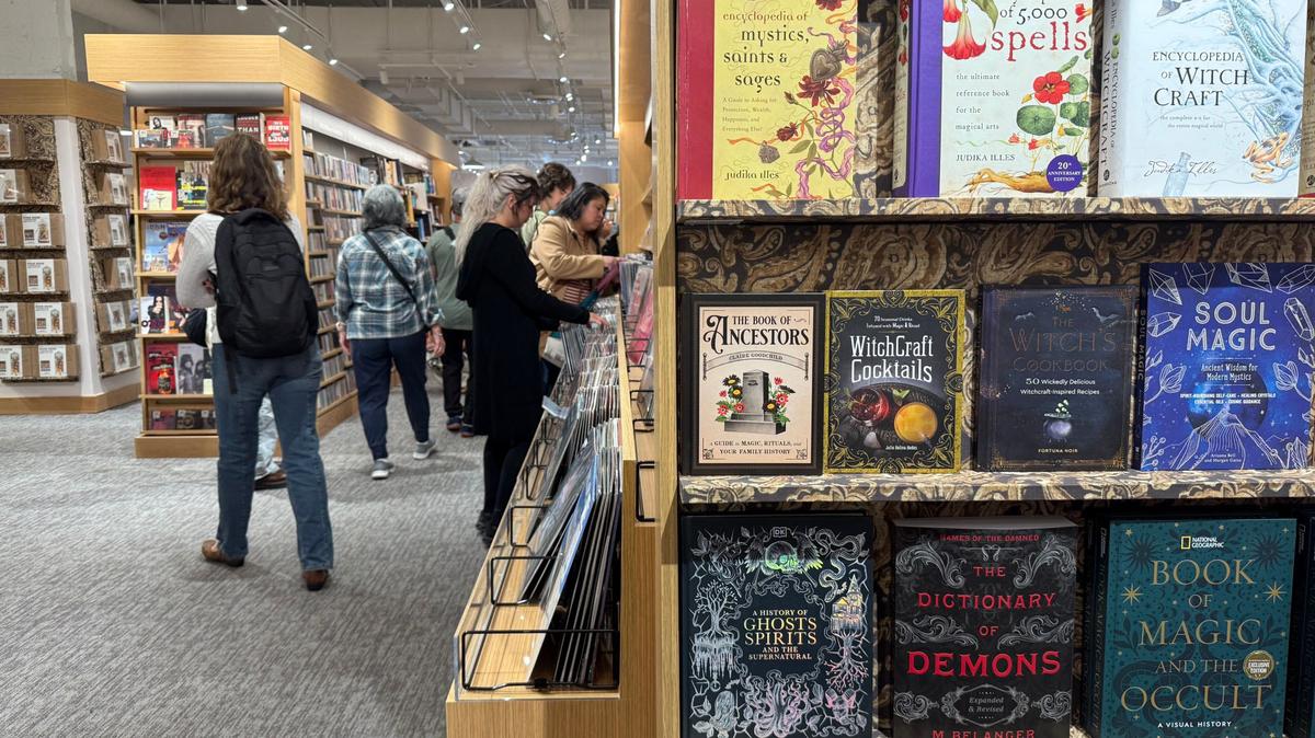 A Barnes & Noble bookstore opened in La Jolla, California, in October 2025 with a new layout that puts books front and center. (Roxana Popescu/The San Diego Union-Tribune/TNS)