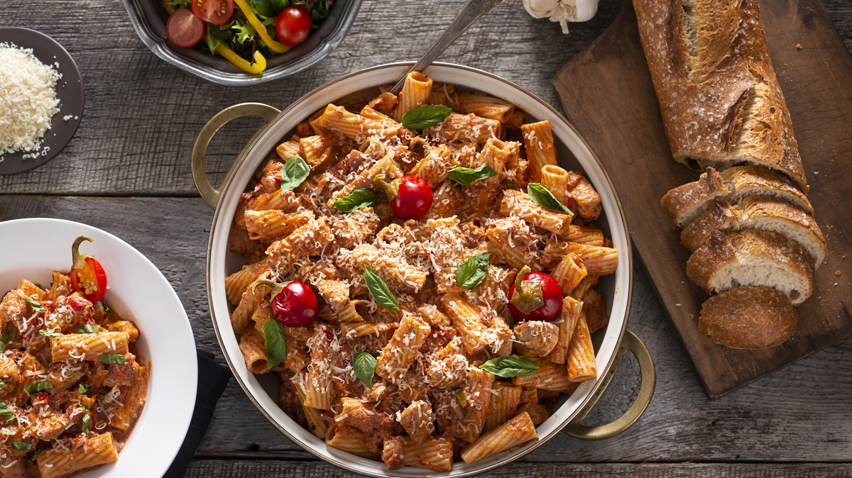 Rigatoni with Chicken and Marinara Sauce (Chicken Riggies)