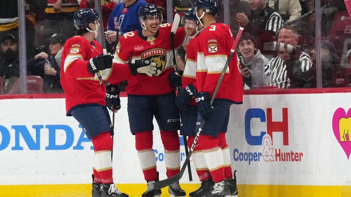 Panthers embark on five-goal first period to wallop Senators 