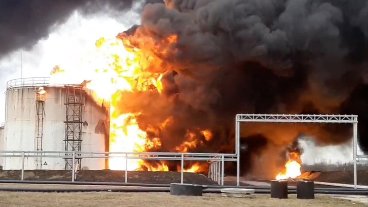 Russia came under the largest attack from Ukrainian drones in two years with an oil refinery in the Moscow struck for the second time this week. File photo courtesy EMERCOM of Russia Press Service/EPA-EFE