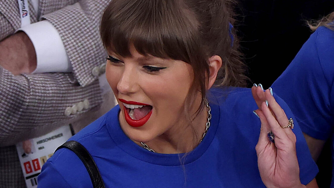 Taylor Swift repped the Knicks at the Garden and some Philly fans feel betrayed. But should they? 