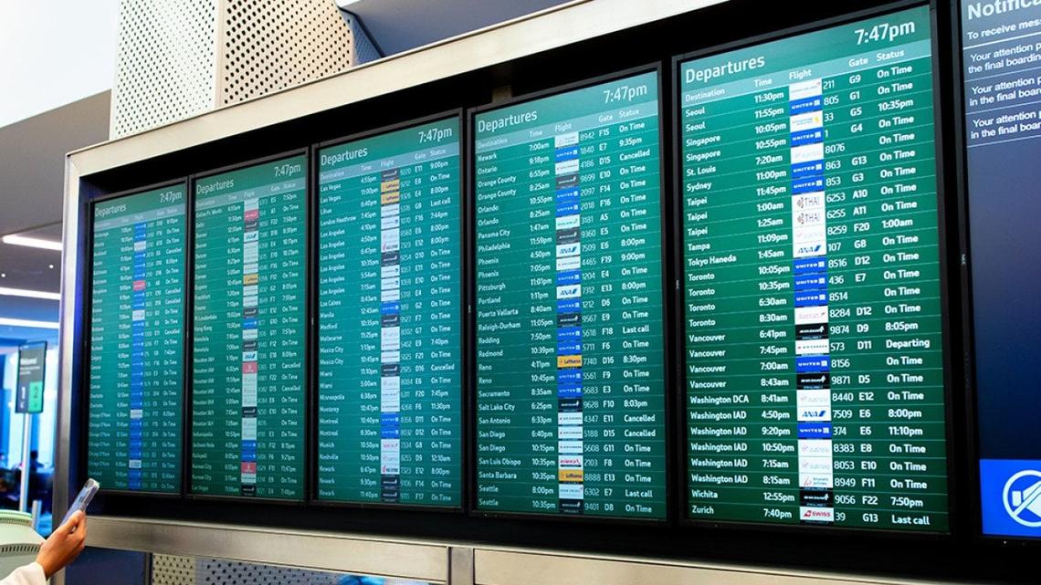 Flight delays by airport: Will you get there on time? 