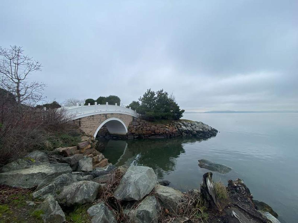  The Tacoma Chinese Reconciliation Park on the Tacoma waterfront. Photo credit: Peggy Cleveland 