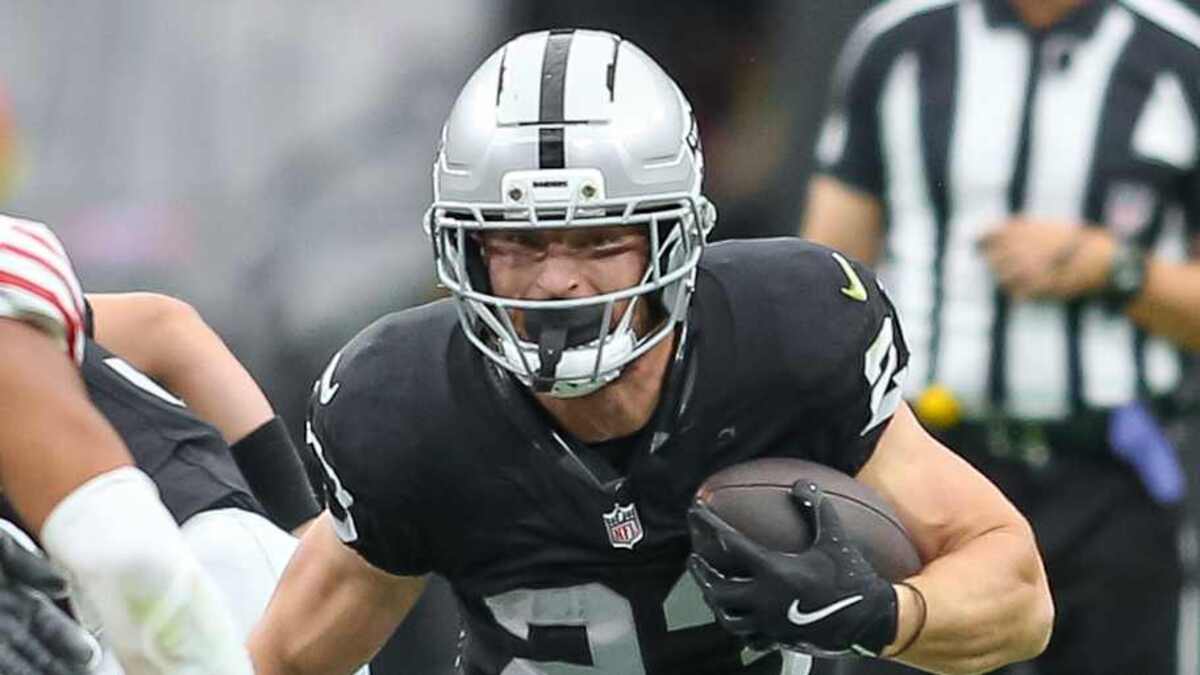  Las Vegas Raiders RB Dylan Laube | Darrell Craig Harris, On SI 