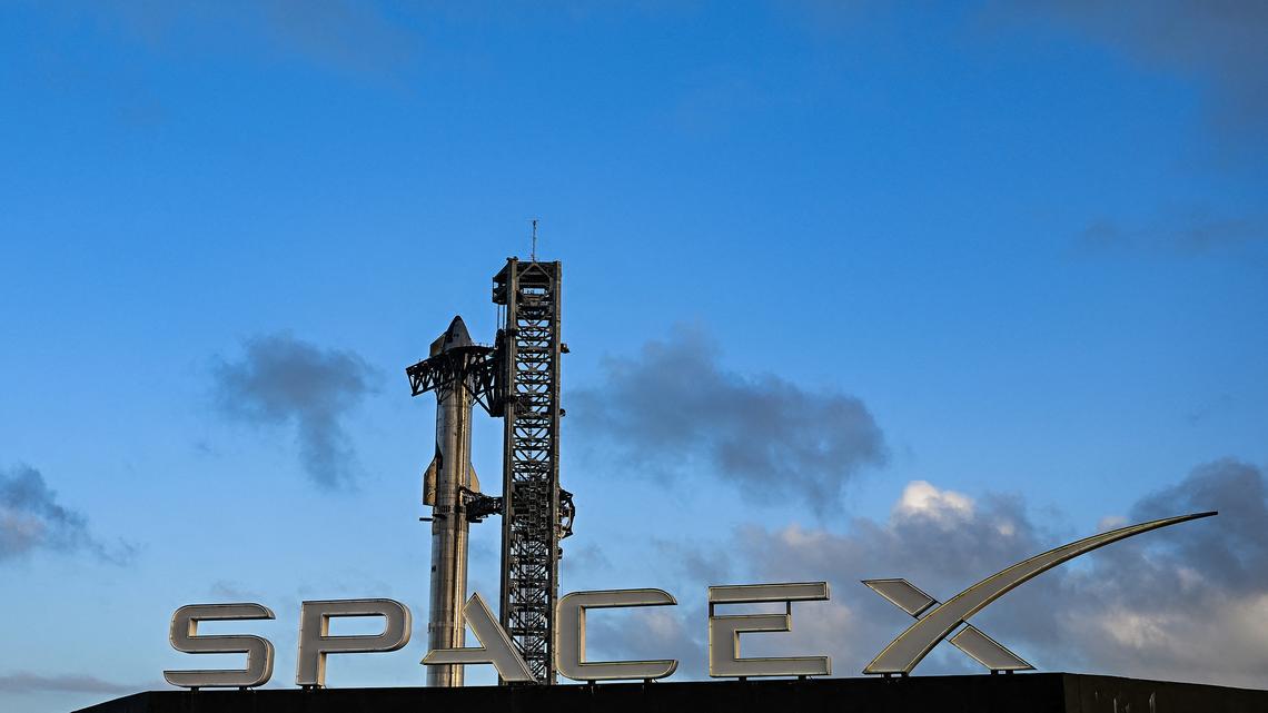 SpaceX files to go public in huge IPO deal 