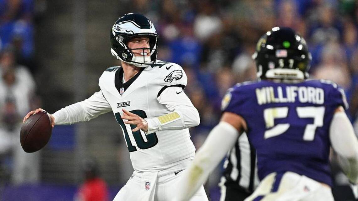 6 Biggest Takeaways From Eagles Preseason Opener: QB2 Battle Is Hilariously Bad