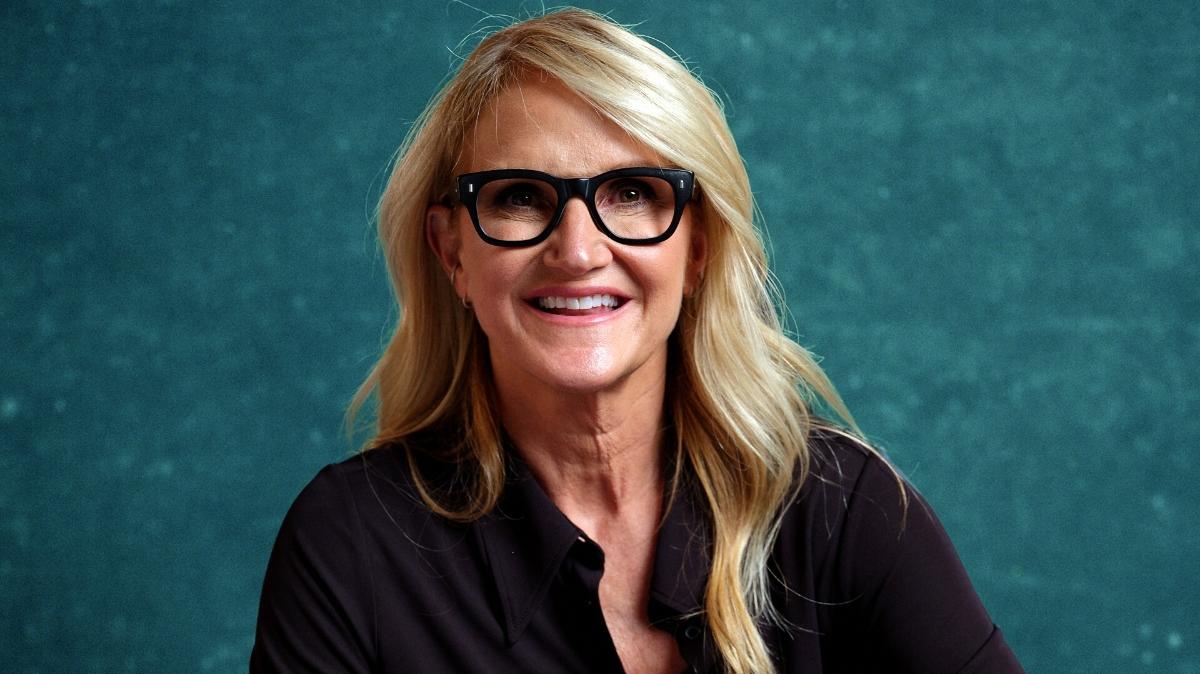 Mel Robbins in her office / podcast studio. FPO low res