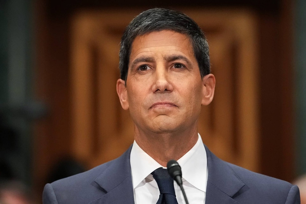  Goldman Sachs warns interest rate hikes could pressure the S&P 500 rally. 