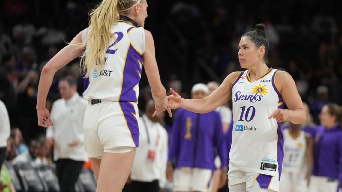 Kelsey Plum's career-high 43 help Sparks outlast Mercury in OT