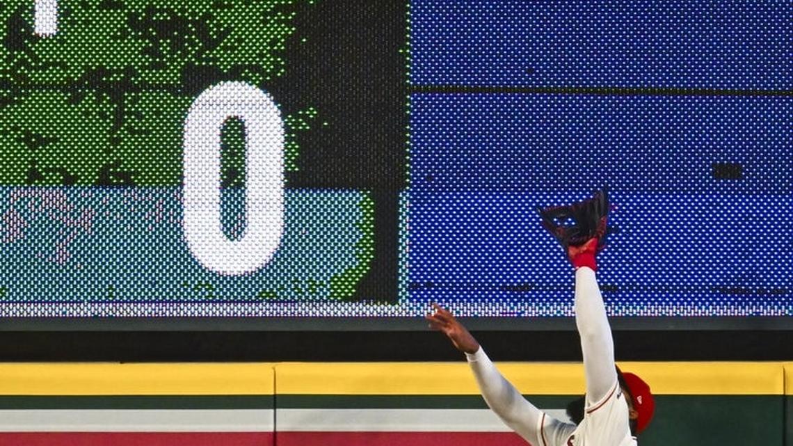 HR-robbing Jo Adell helps Angels sneak past Mariners