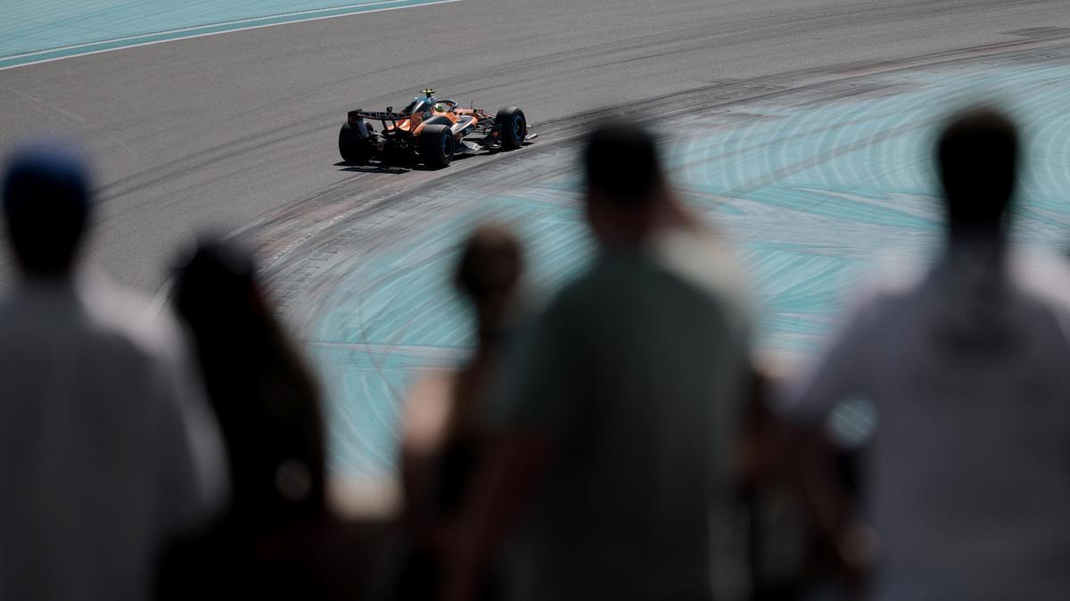 Formula One F1 - Miami Grand Prix - Miami International Autodrome, Miami, Florida, United States - May 2, 2026  McLaren's Lando Norris during qualifying REUTERS/Brian Snyder