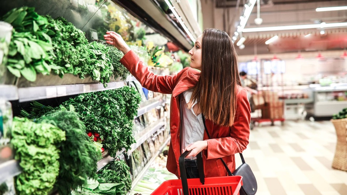 Sprouts plans nationwide grocery price changes, adds 1,400 products 
