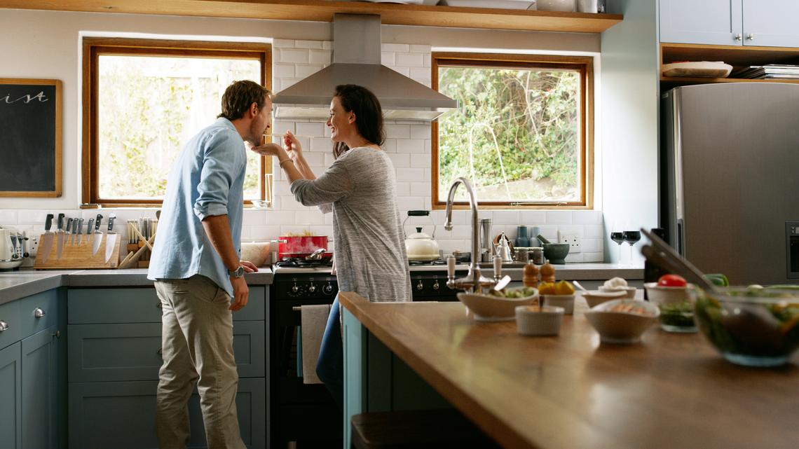 My Microwave Is On Its Last Leg-And Fortunately, This Microwave-Air Fryer Combo is 40% Off 