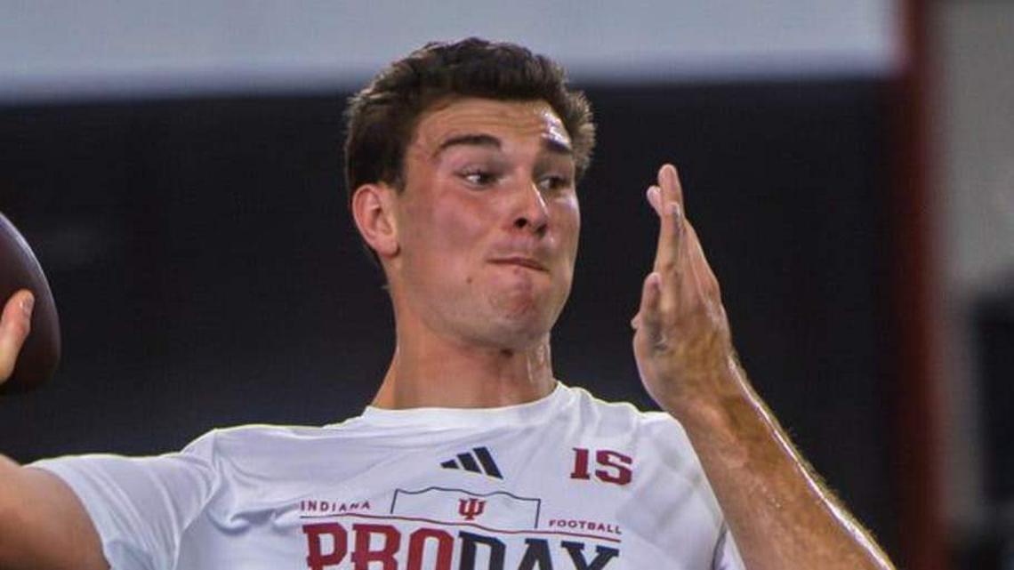  Fernando Mendoza participates in Indiana University's Pro Day at Mellencamp Pavilion on Wednesday, April 1, 2026. | Rich Janzaruk/Herald-Times / USA TODAY NETWORK via Imagn Images 