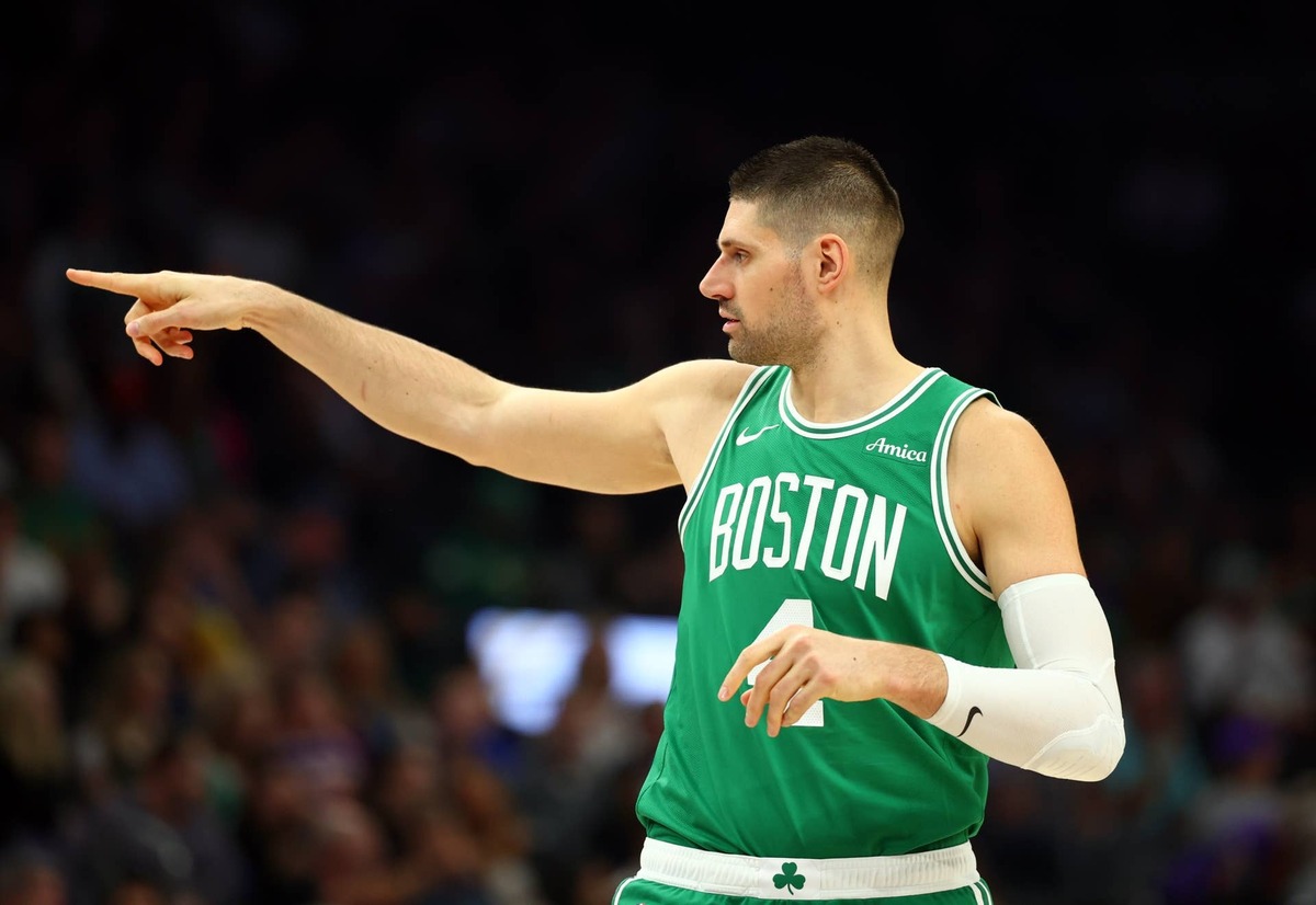 Nikola Vucevic still offers valuable center production despite diminished responsibilities on contenders. Mark J. Rebilas-Imagn Images