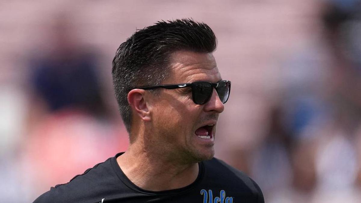  May 2, 2026; Pasadena, CA, USA; UCLA Bruins coach Bob Chesney reacts during the spring game at Rose Bowl. Mandatory Credit: Kirby Lee-Imagn Images | Kirby Lee-Imagn Images 