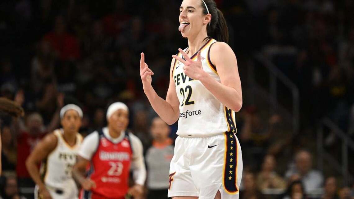 Caitlin Clark buries game-winning 3 for Fever to beat Mystics 