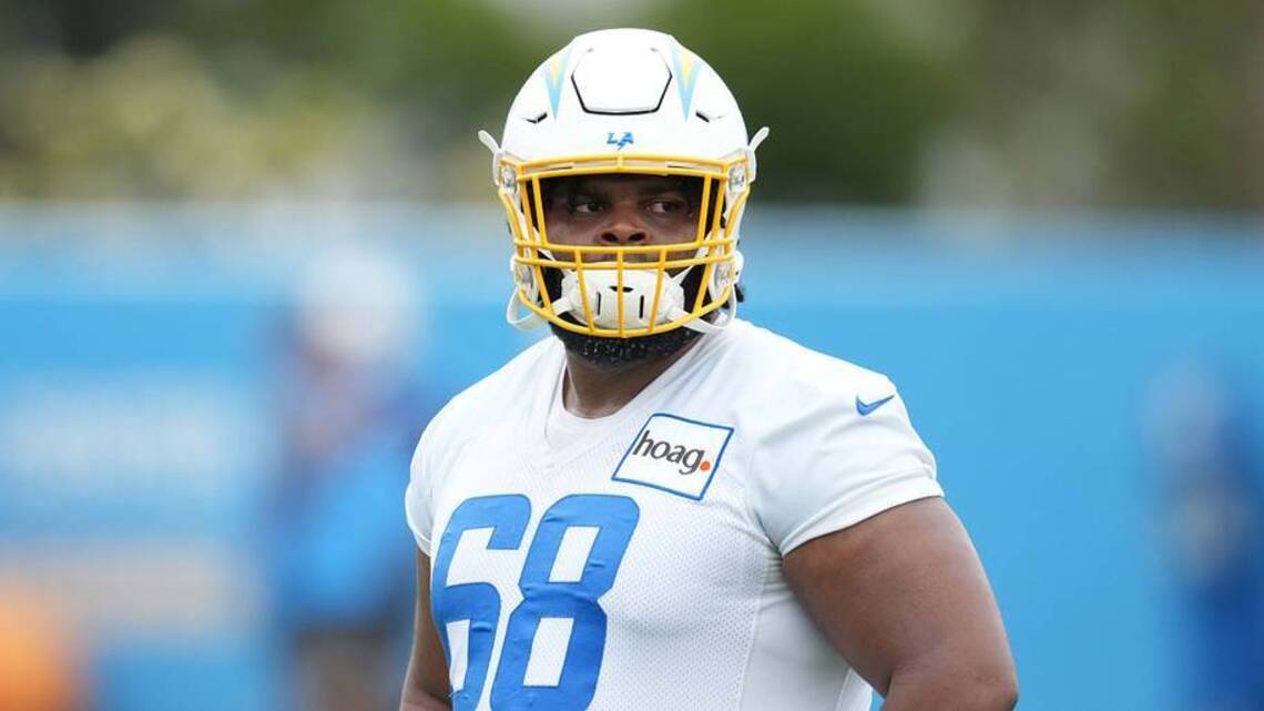 Ranking the Most Important Dolphins, No. 23: Veteran O-Lineman Could Fill Many Roles