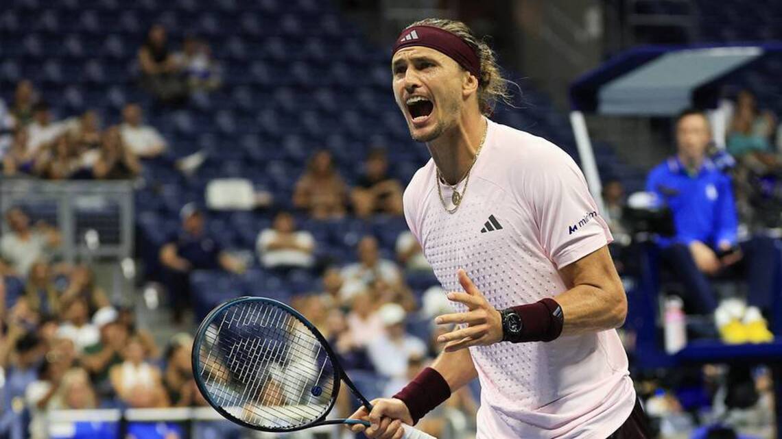 Alexander Zverev, NYC's Next Big Villain, Has a Controversial Serving Move. Should It Be Allowed?