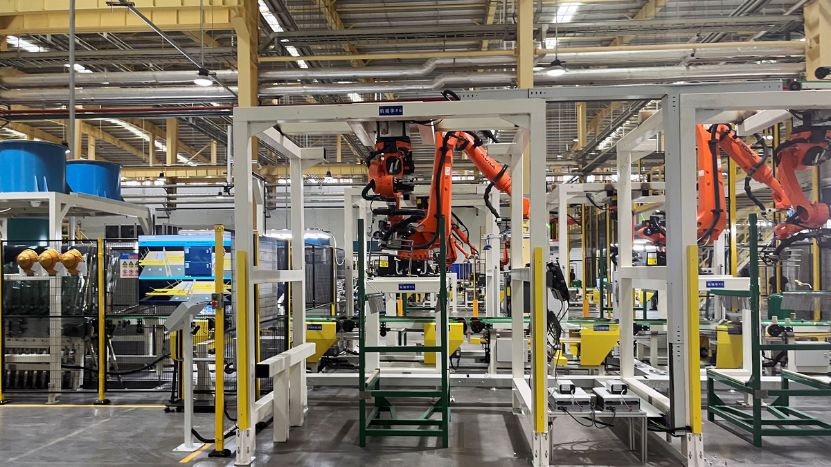 Chinese factory activity expands in September amid AI boom | Belleville ...
