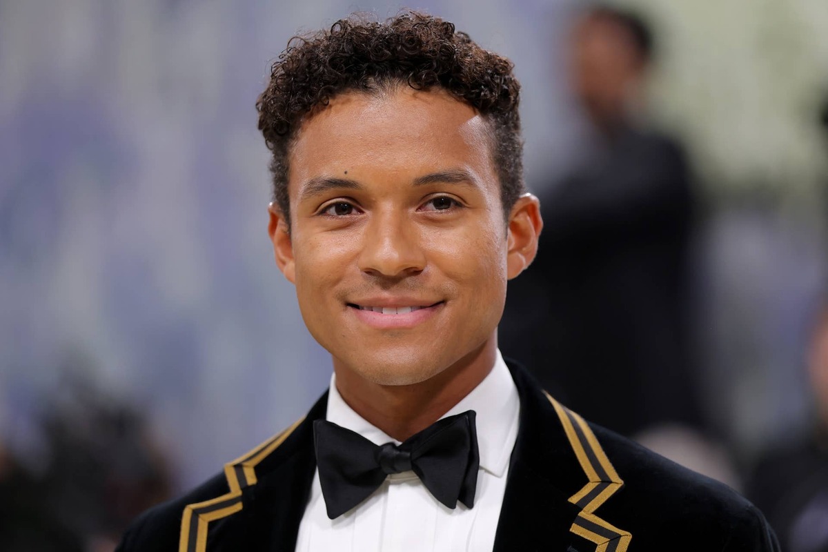  "Michael" hands Lionsgate stock a rare post-split victory. 