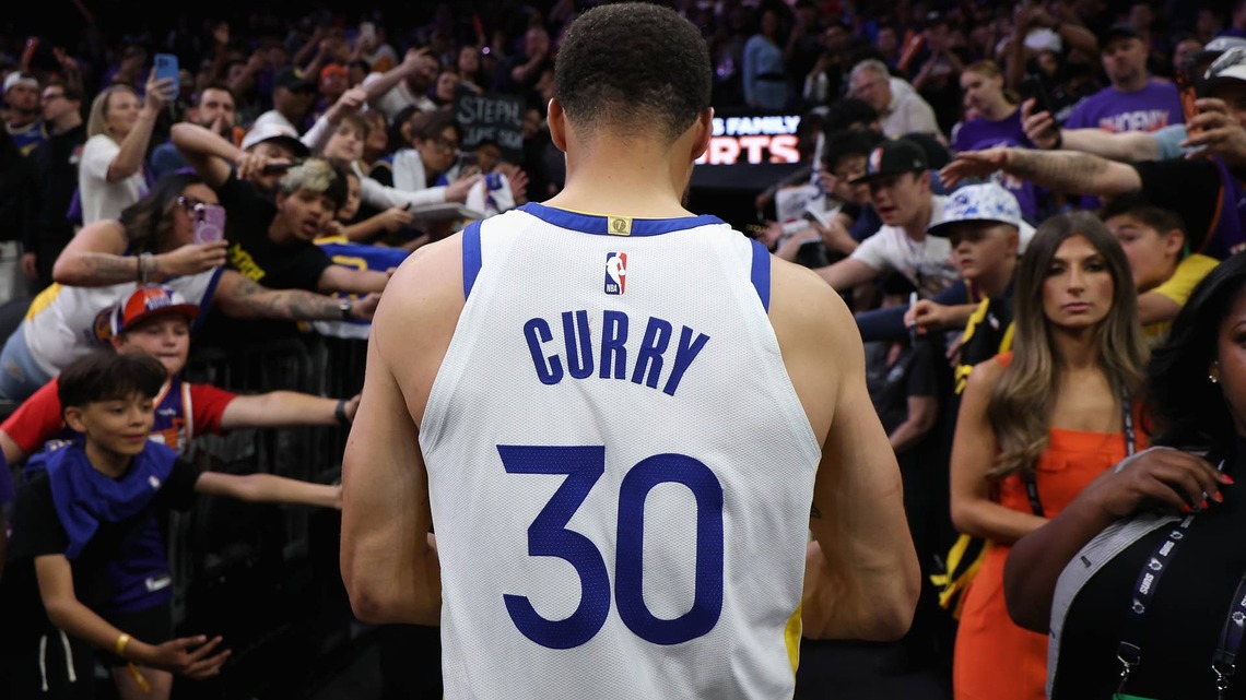 Stephen Curry left $20 million on the table to stay a Warrior 