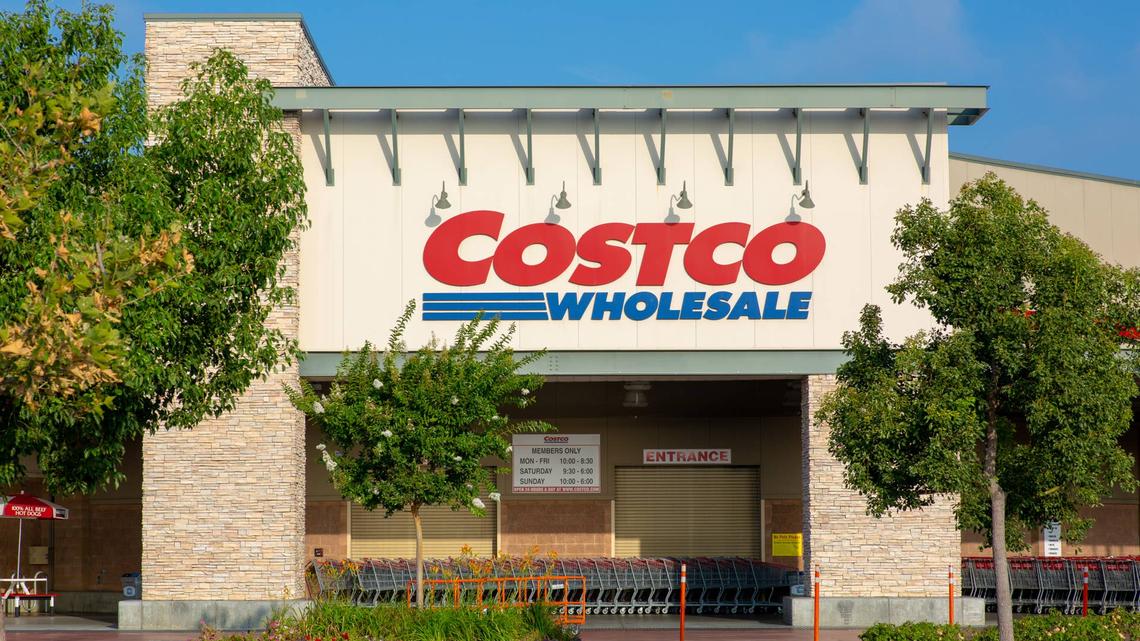 This Sturdy 12-Piece Stainless Steel Cookware Set Has Made Costco Shoppers Retire Their Le Creuset Sets for Good 