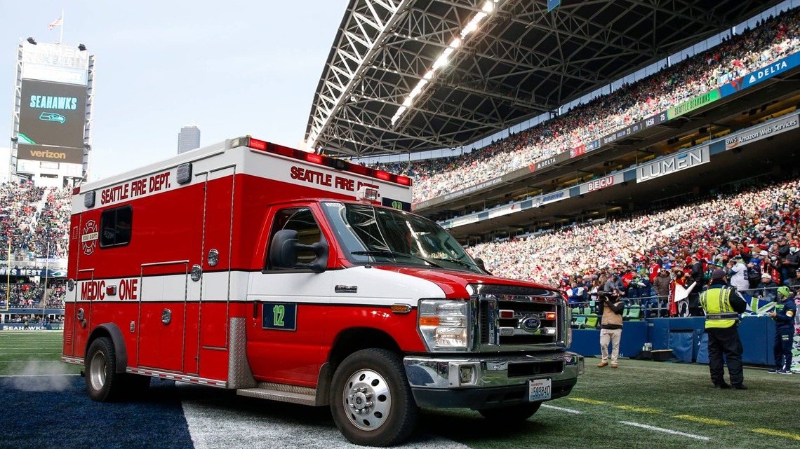 Eagles RB Ja'Quinden Jackson Leaves Preseason Game In Ambulance After Scary Injury 
