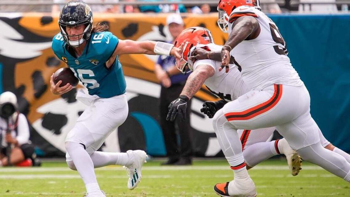 Trevor Lawrence (4 TDs), Jaguars blitz Browns 34-10 