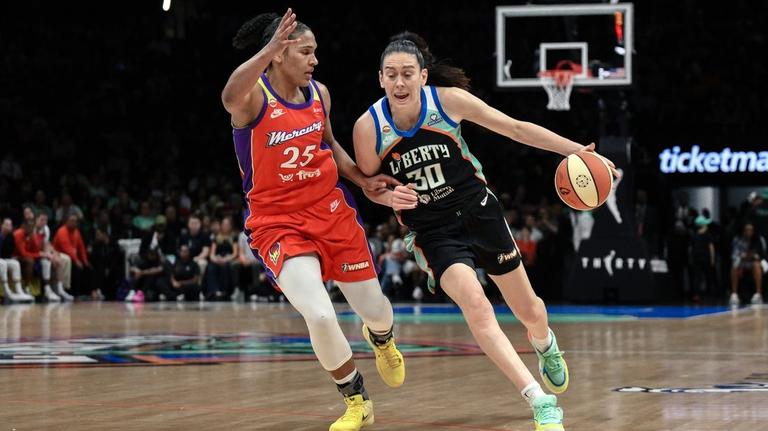 Rookie Pauline Astier leads Liberty past Mercury 