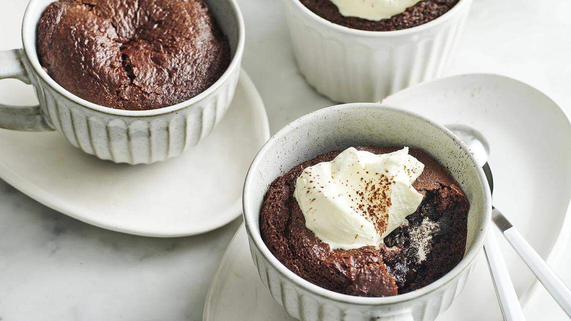 This Fudgy Chocolate Mug Cake Recipe Is Like a Hug In a Cup 