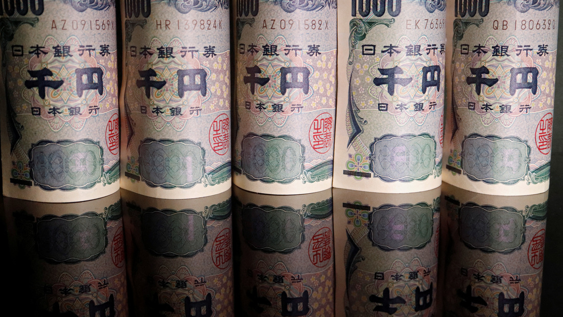 Analysis-Why an Iran peace deal won't pull the yen back from the brink 