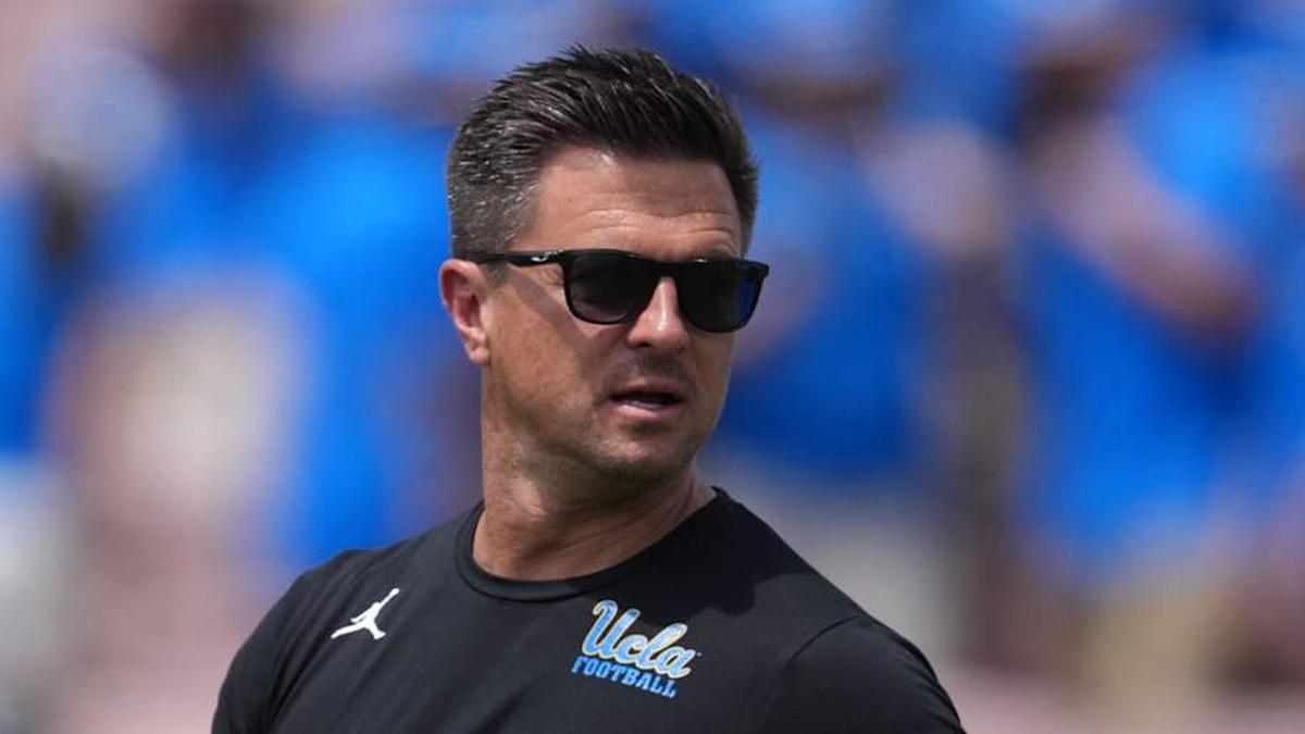  May 2, 2026; Pasadena, CA, USA; UCLA Bruins coach Bob Chesney reacts during the spring game at Rose Bowl. Mandatory Credit: Kirby Lee-Imagn Images | Kirby Lee-Imagn Images 