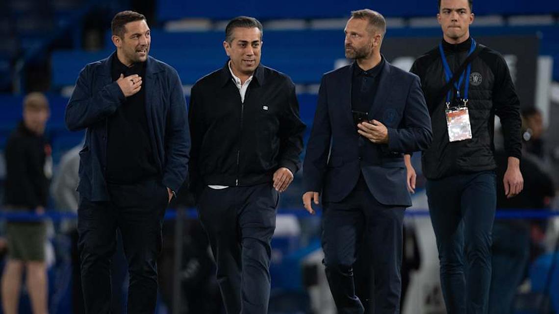  Co-owner Behdad Eghbali (center) and sporting directors Paul Winstanley and Laurence Stewart have nowhere to hide. | Visionhaus/Getty Images 
