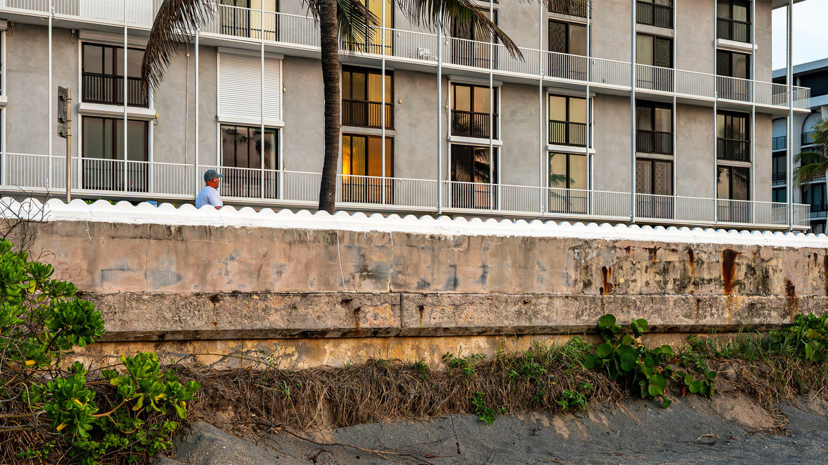 Palm Beach OKs $1.5 million to fund design of Midtown seawall project