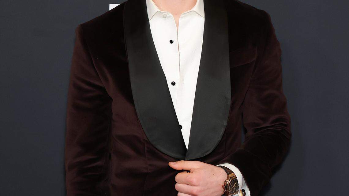 Stranger Things’ Noah Schnapp reveals boyfriend debut was April Fool’s joke