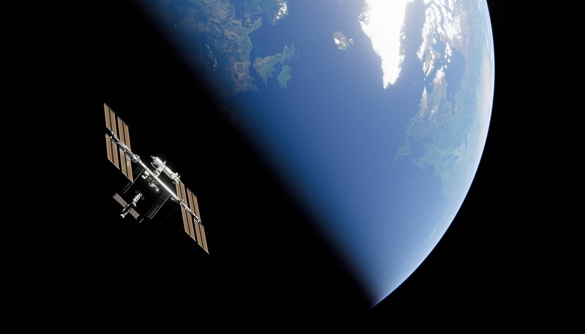  SpaceX's AI1 satellite carries up to 150 kilowatts of peak compute capacity across a 70-meter wingspan, according to Tom's Hardware. 
