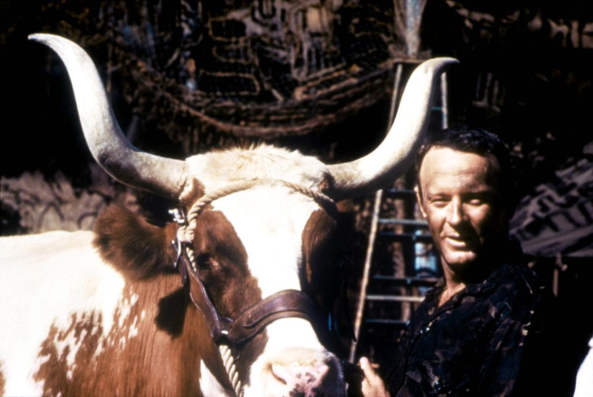 Larry Linville in MASH© and TM 20th Century Television/courtesy the Everett Collection