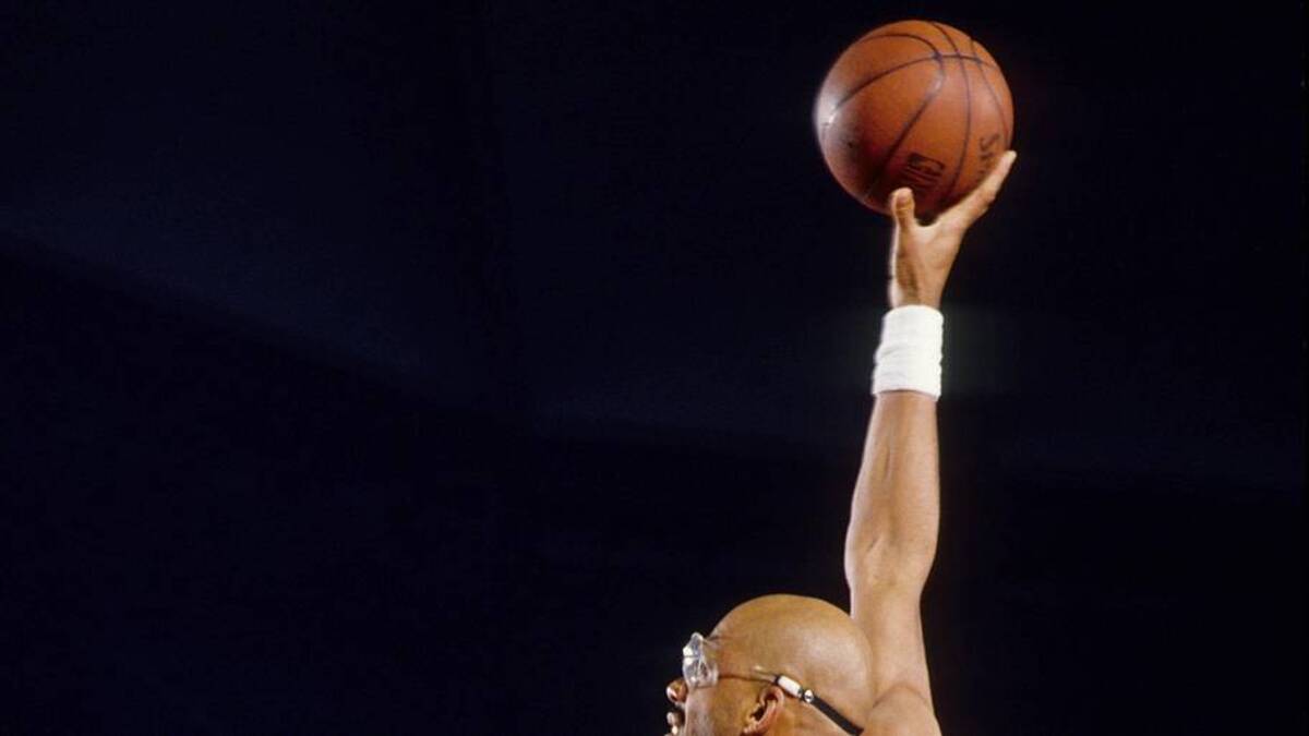  Jun 1988; Detroit, MI, USA; FILE PHOTO; Los Angeles Lakers center Kareem Abdul-Jabbar (33) shoots over Detroit Pistons center Bill Lambier (40) during the 1988 NBA Finals at the Silverdome. Mandatory Credit: MPS-Imagn Images | MPS-Imagn Images 