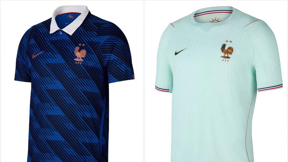  It's a collar and collarless approach from France. | Nike 