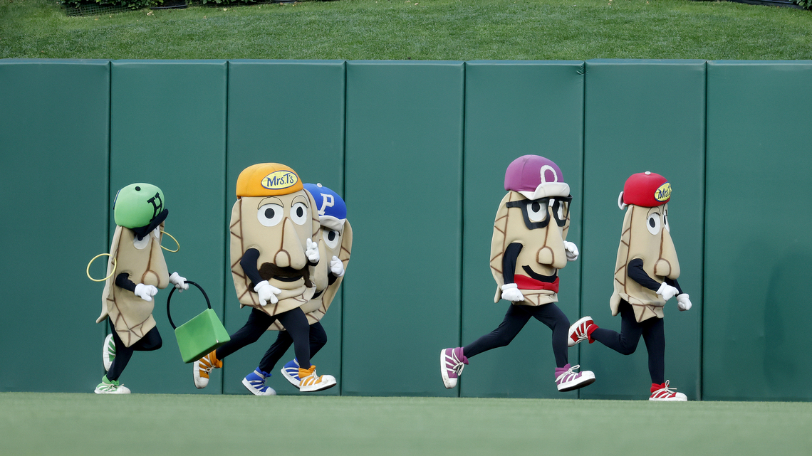 Matt Press: What it's like running in the Pirates' Great Pittsburgh Pierogy Race 