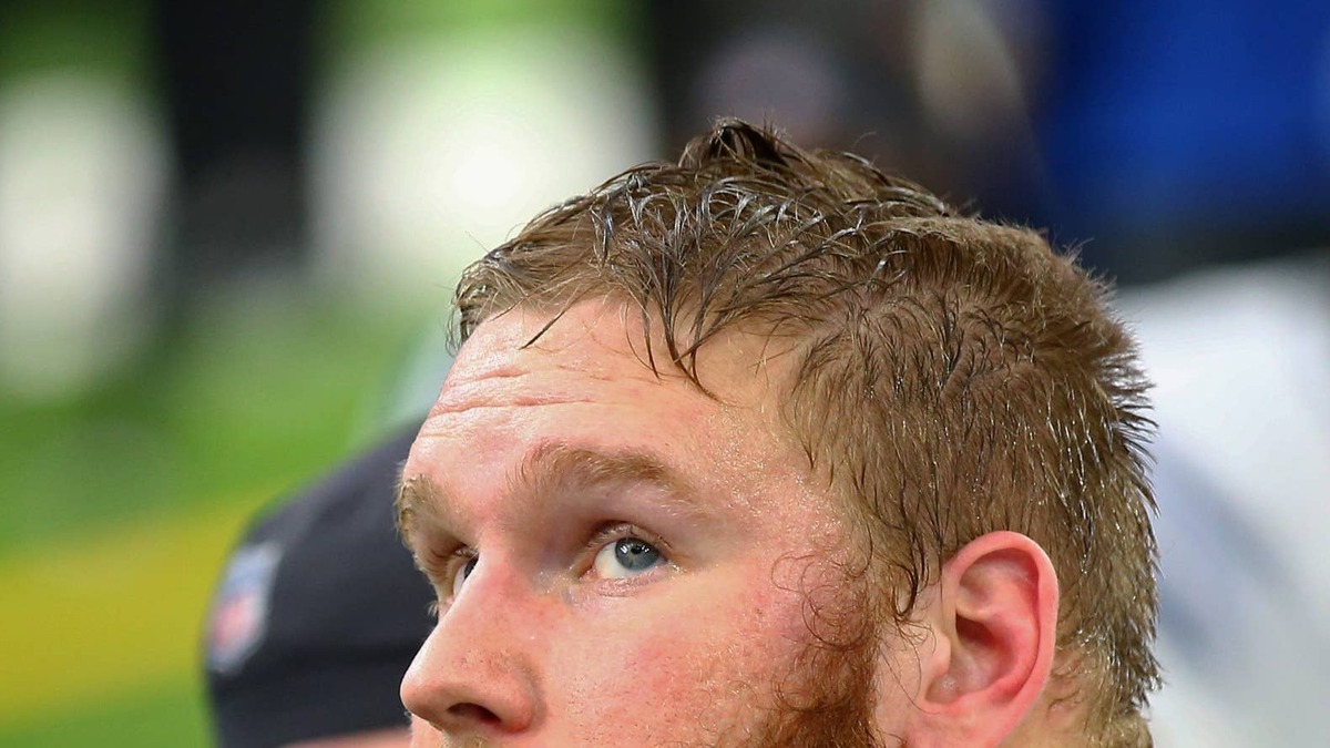 Texans' Offensive Line Woes Are Building an Urgent Case for Braden Smith's Return