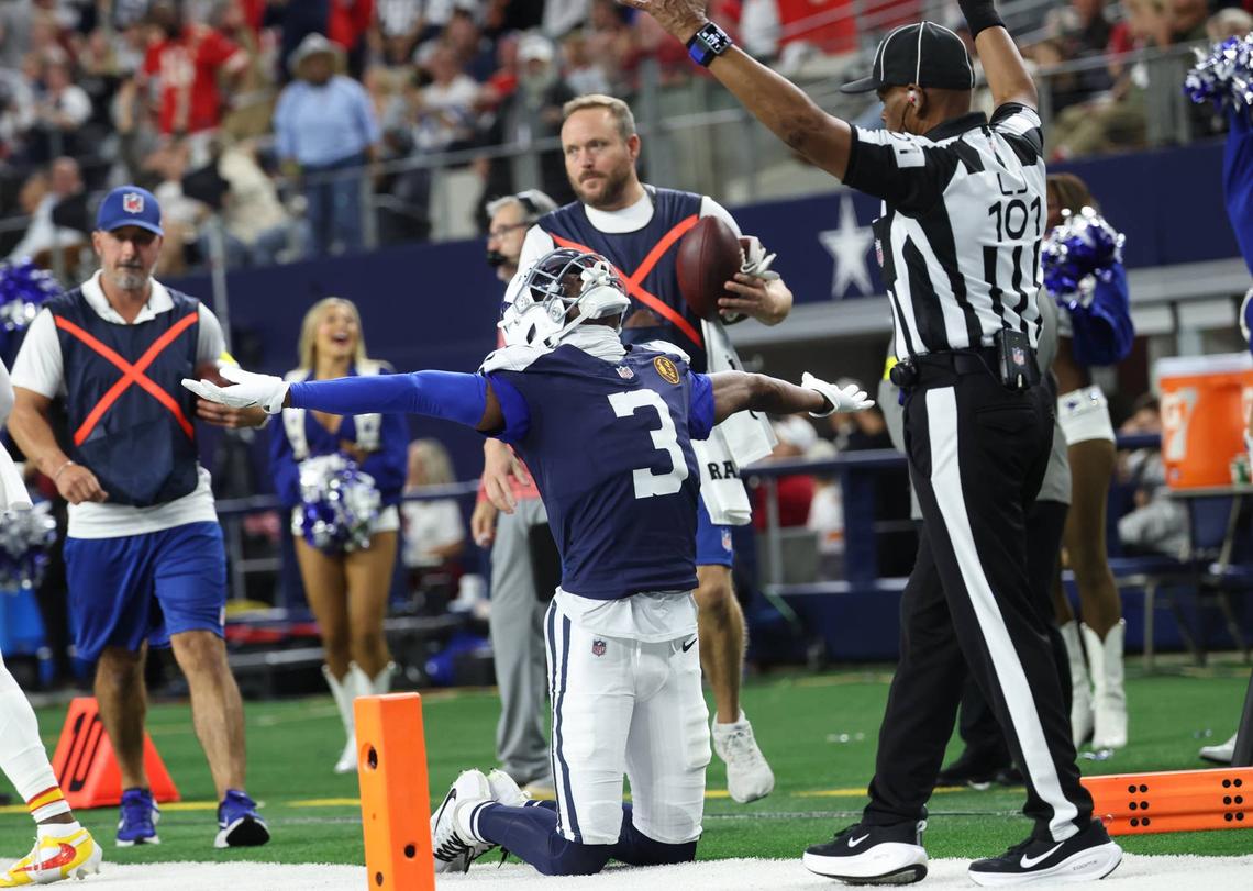  Nov 27, 2025; Arlington, Texas, USA; Dallas Cowboys wide receiver George Pickens (3) celebrates after catching a pass for a successful two-point conversion against the Kansas City Chiefs during the fourth quarter at AT&T Stadium. Mandatory Credit: Kevin Jairaj-Imagn Images 