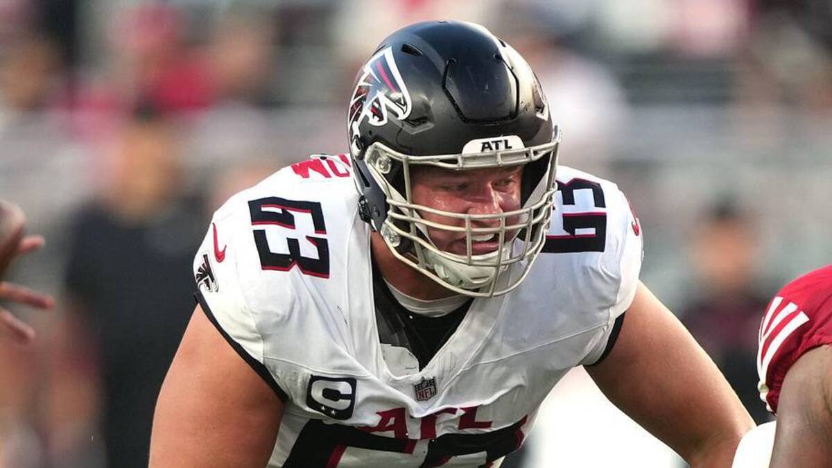  Oct 19, 2025; Santa Clara, California, USA; Atlanta Falcons guard Chris Lindstrom (63) blocks against San Francisco 49ers defensive tackle Kalia Davis (right) during the second quarter at Levi's Stadium. Mandatory Credit: Darren Yamashita-Imagn Images | Darren Yamashita-Imagn Images 