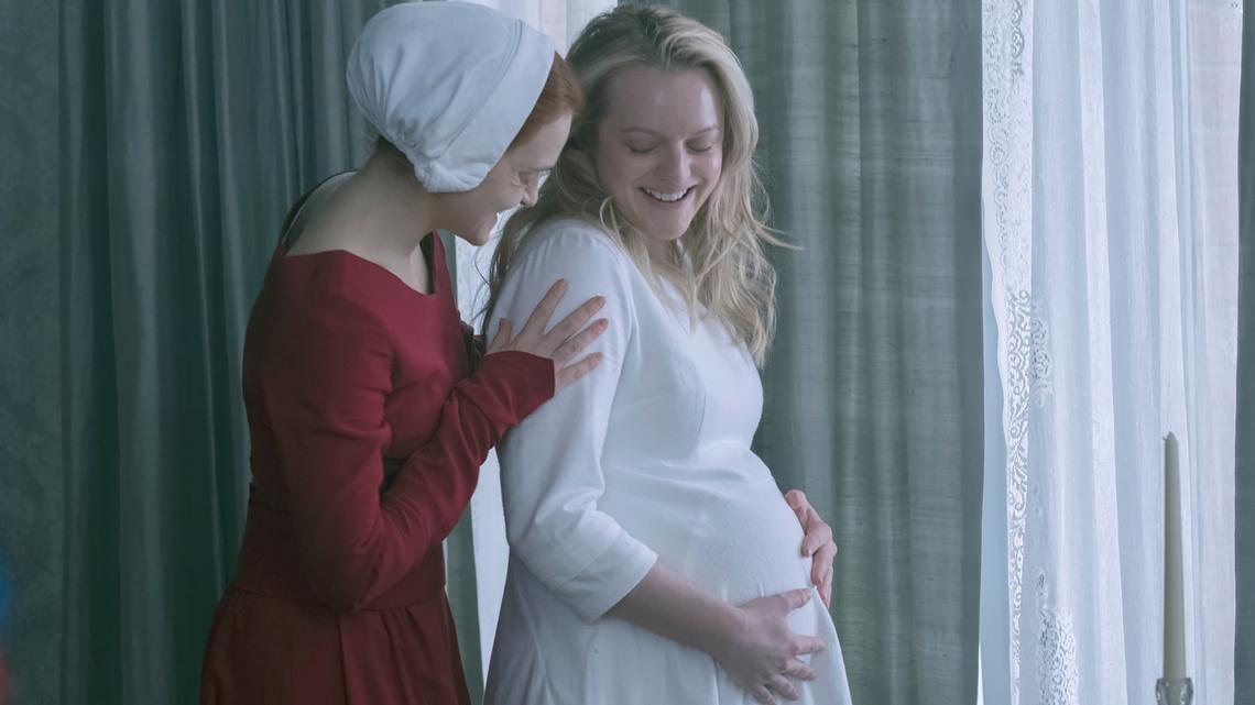 How 'Handmaid's Tale' Star Elisabeth Moss Made Surprise 'Testaments' Cameo 