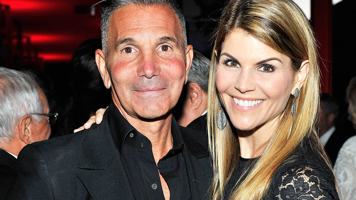 Lori Loughlin and Mossimo Giannulli: A Timeline of Their Relationship
