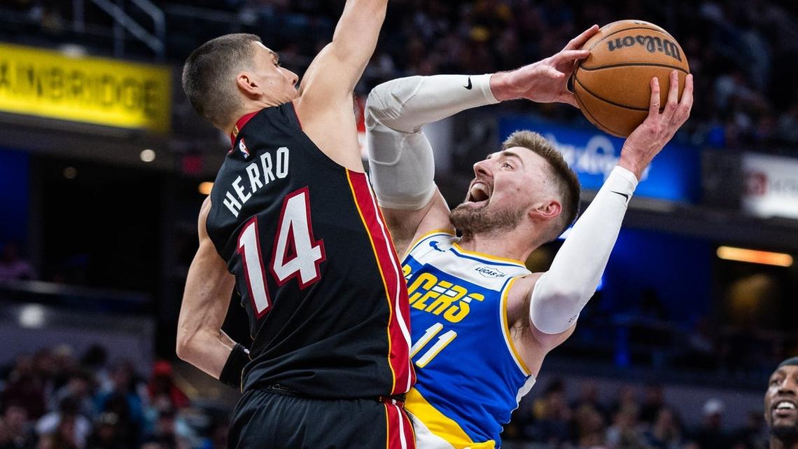 Pascal Siakam's 30 points help Pacers upend Heat 