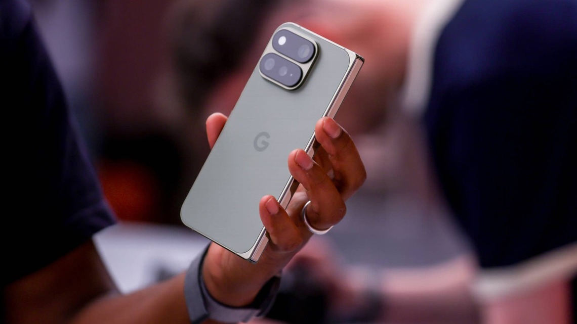 Google's fix for locked Pixel phones wipes your photos and apps