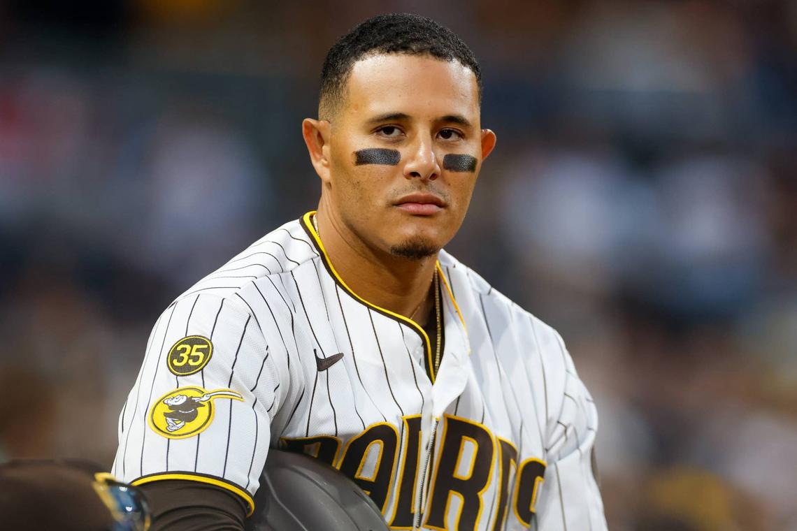  San Diego Padres third baseman Manny Machado (13) © David Frerker-Imagn Images